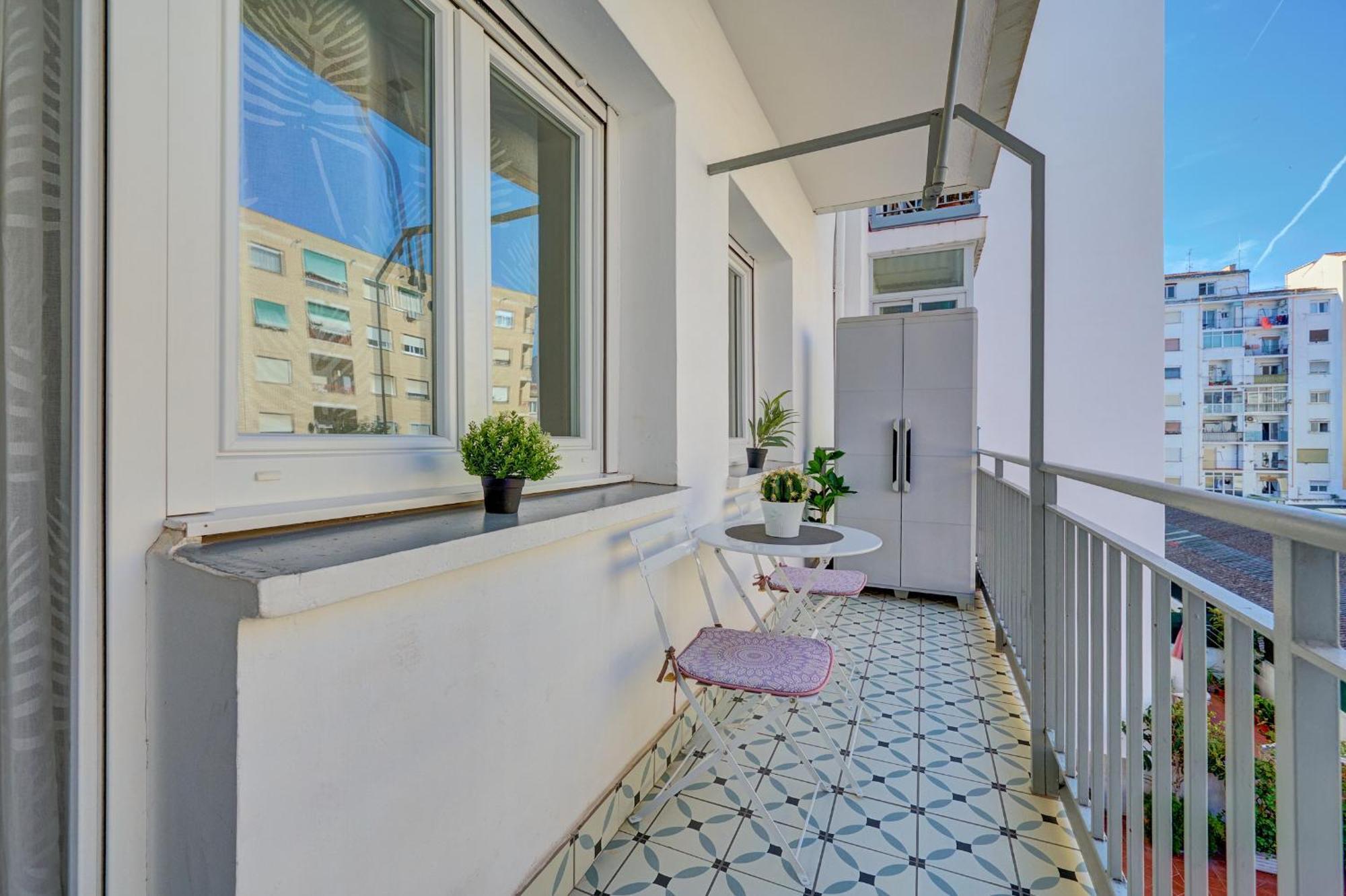 Apartmán Mugica - Gran Via Logroño Exteriér fotografie